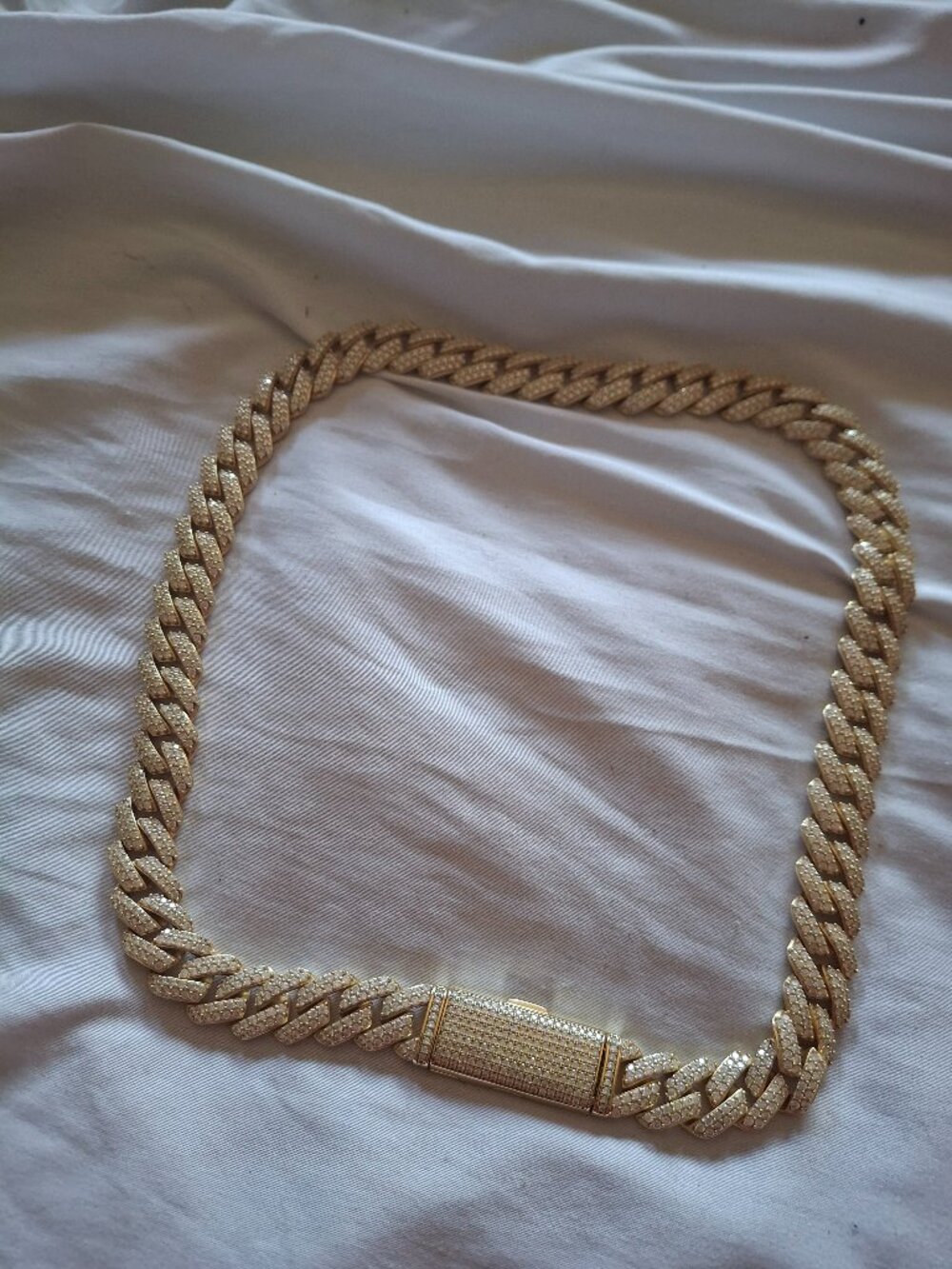 Cuban 24" Moissanite chain
